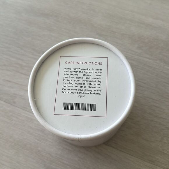 Bomb Party A Statement Set OS Green Multi NWT IN BOX - Picture 5 of 5